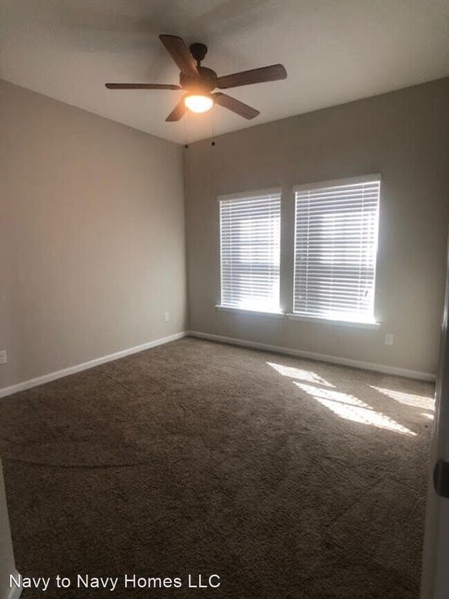 Building Photo - 3 br, 2 bath House - 1422 Autumn Pines Drive