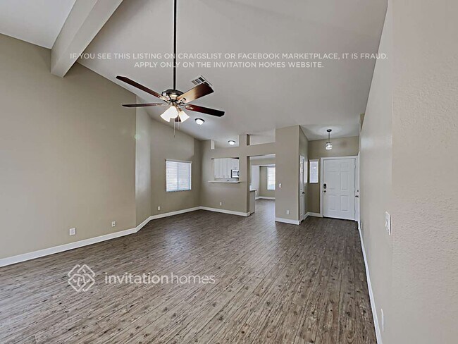 Foto del edificio - 1613 Fig Palm Ct