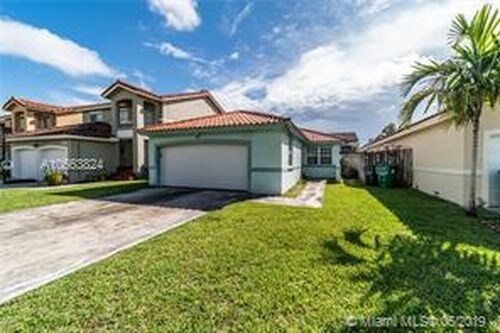 Building Photo - 10151 SW 138th Ct