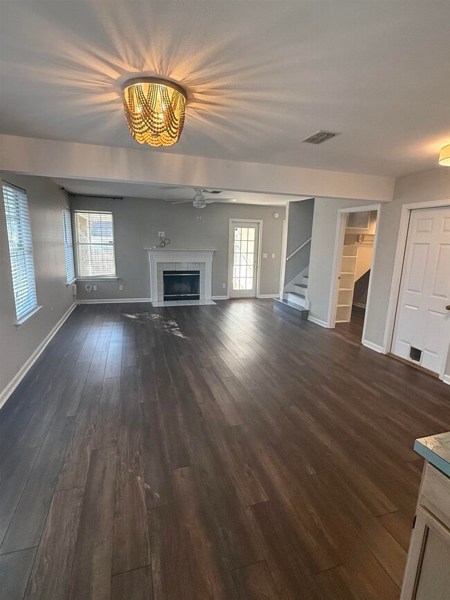 Foto del edificio - 5364 Appledore Ln