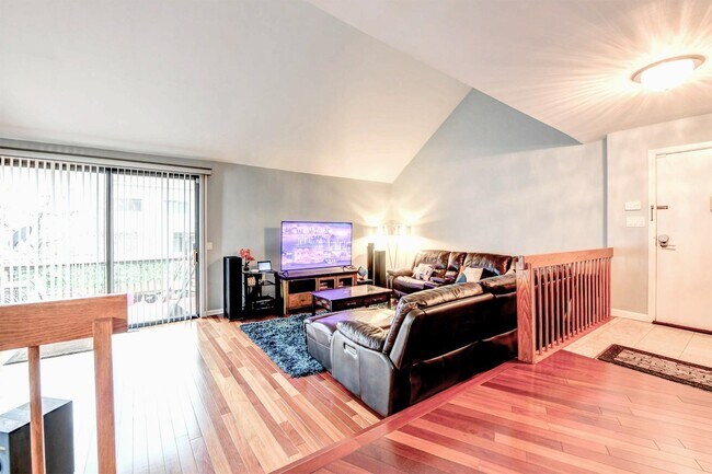 Foto del edificio - 572 Sanderling Ct