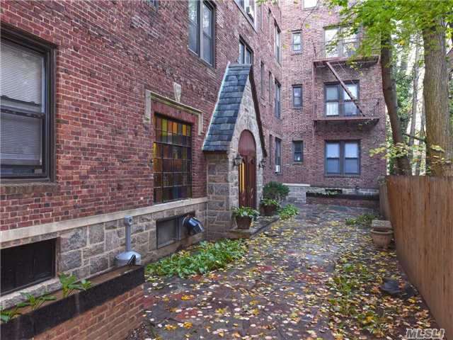 Foto del edificio - 1 Hillside Ave