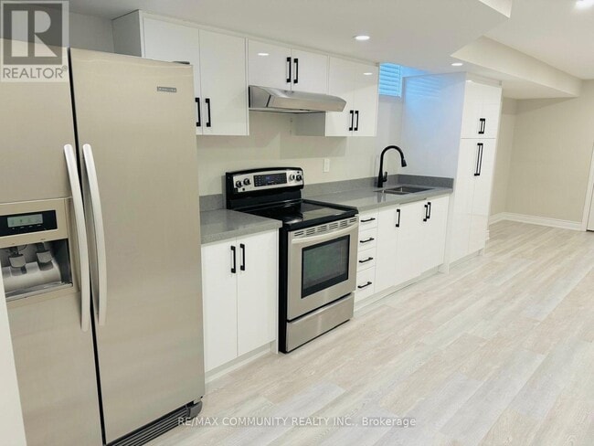 Building Photo - 89 Delbert Cir