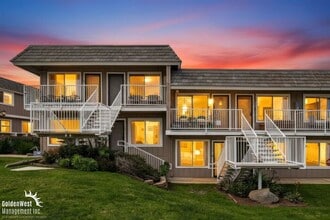 Building Photo - 27735 Mountain Meadow Rd