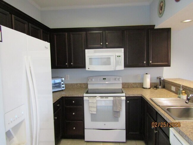 Foto del edificio - 144 Scotch Broom Dr