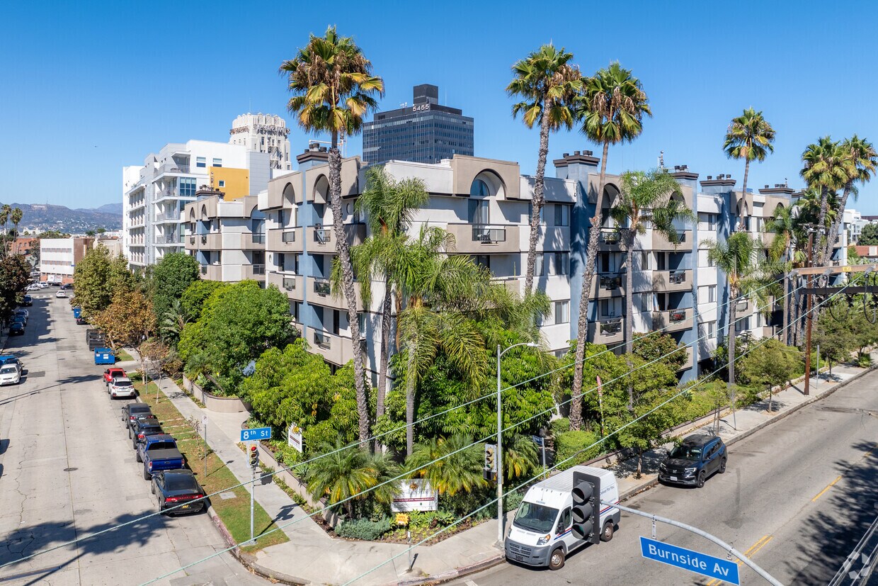 Foto principal - Palm Court Apartments