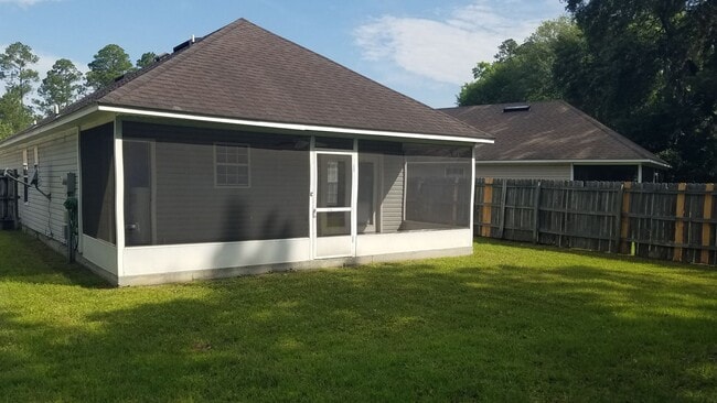 Building Photo - 3 Bedroom/2 Bath home in Valdosta