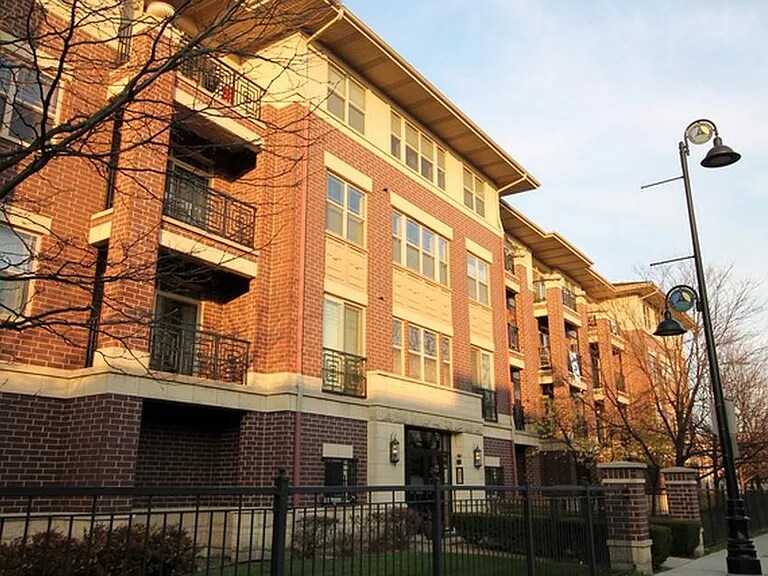 Foto principal - 6436 Roosevelt Rd