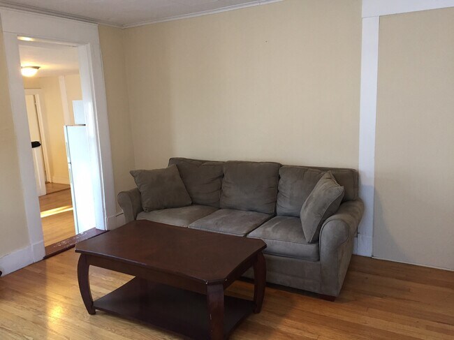 Fotografía del edificio - 282 Brackett Street