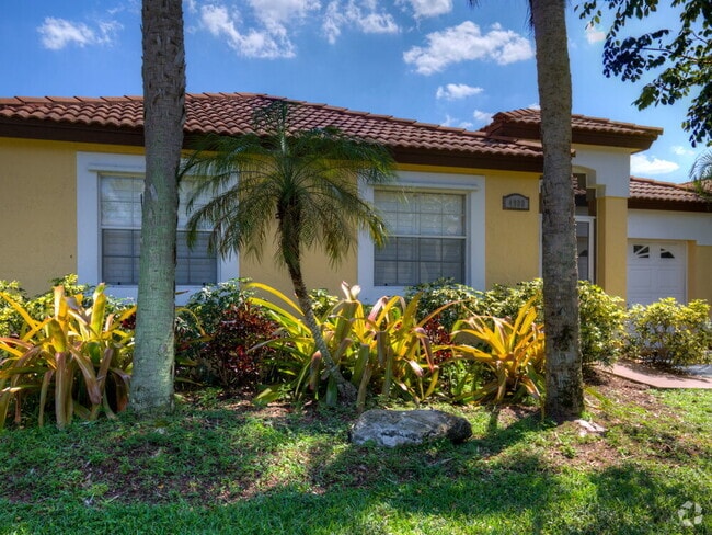 Building Photo - 4900 NW 56th St