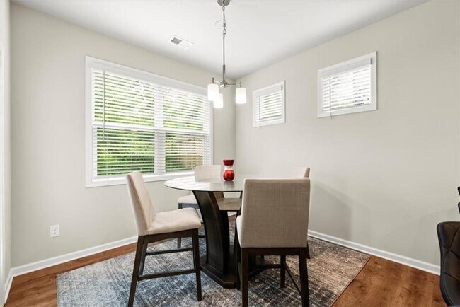 Foto del edificio - 3070 W Jackson Way