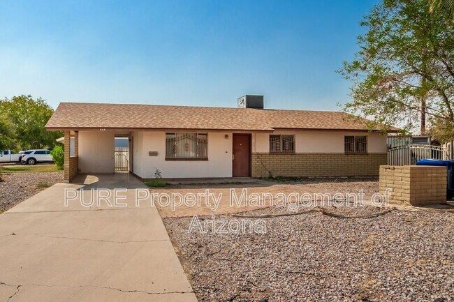 Foto del edificio - 444 E 10th Pl