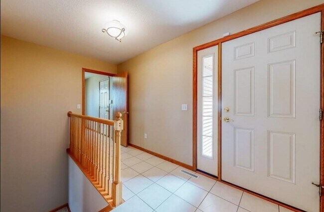 Foto del edificio - 6251 Fairway Dr NW