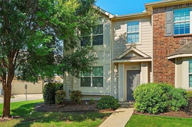 Photo - 6900 Carrington Lane Unit Townhome