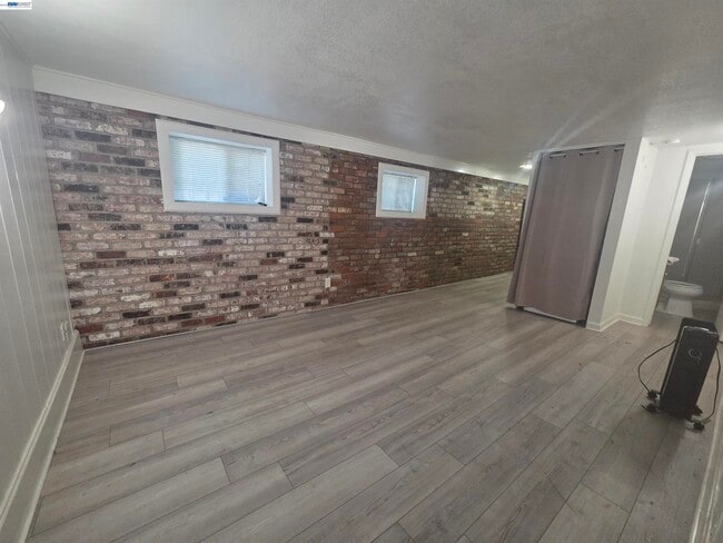 Foto del edificio - 3851 Vineyard Ave