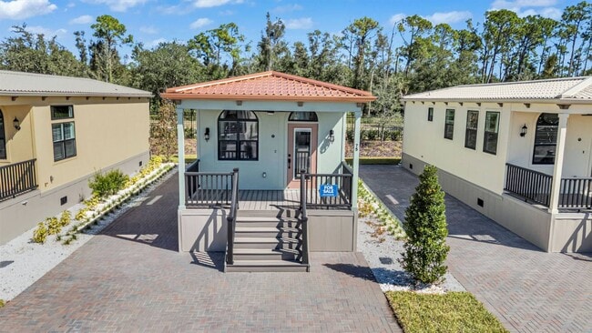 Building Photo - 6165 Talon Bay Dr