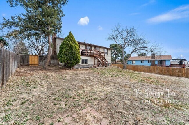 Foto del edificio - 1730 Hathaway Dr