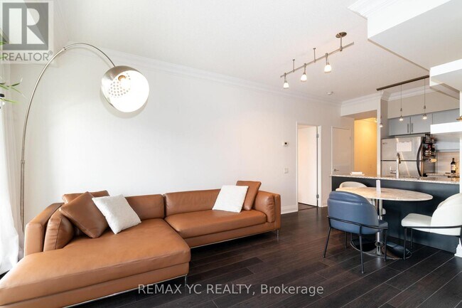 Photo du bâtiment - 83 Redpath Ave