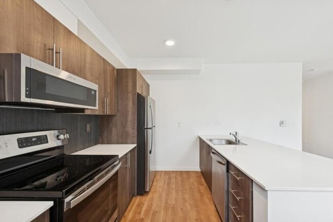 Building Photo - 1 bedroom in Seattle WA 98102