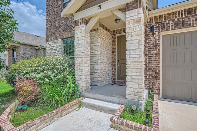 Building Photo - 5826 Casstello Dr