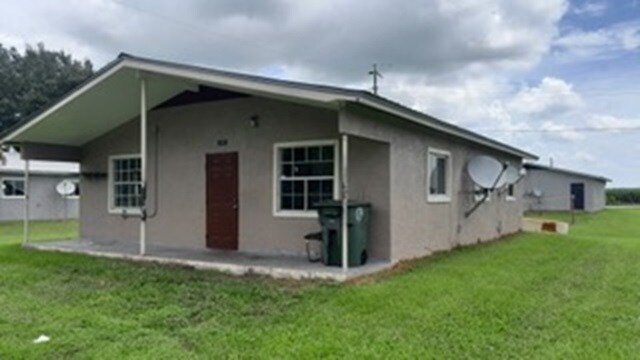 Primary Photo - 215 Prewitt Vlg