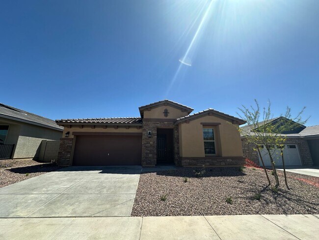 Building Photo - LIKE NEW HOUSE IN VISTANCIA