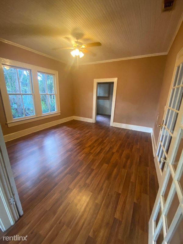 Building Photo - 3 br, 2 bath House - 204 Grady St