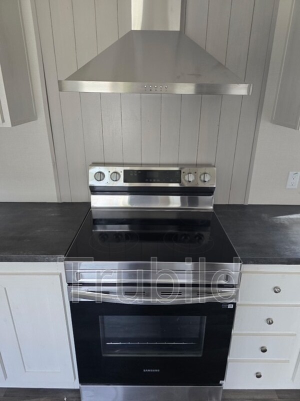 Building Photo - 115 Galahad Dr