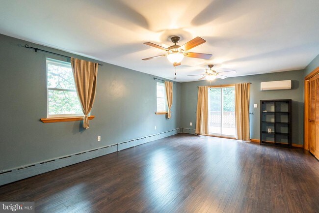 Foto del edificio - 6993 Silverwood St