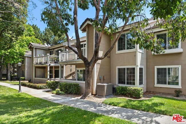 Building Photo - 8725 Beckenham Lane