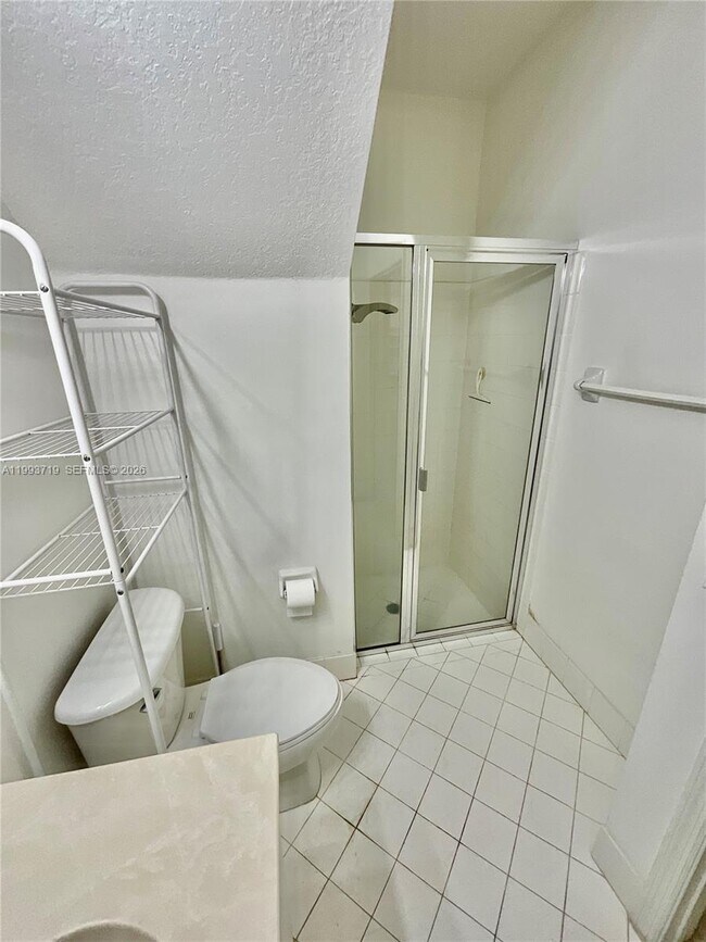 Foto del edificio - 5628 NW 113th Ave