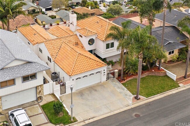 Building Photo - 4013 Via Manzana