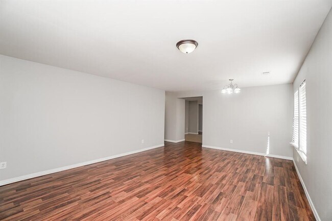 Building Photo - 12298 Peak Cir