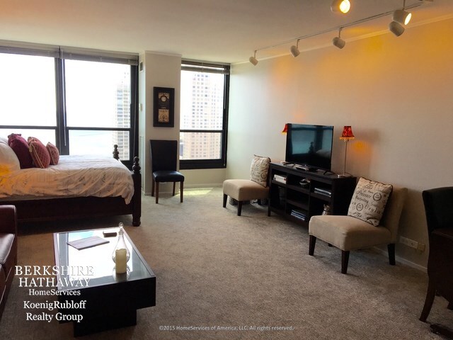 Foto del edificio - 1030 N State St