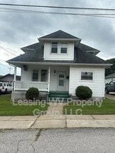 Building Photo - 409 High School Ave