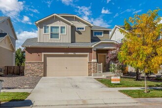 Building Photo - 10827 Ventura Ct