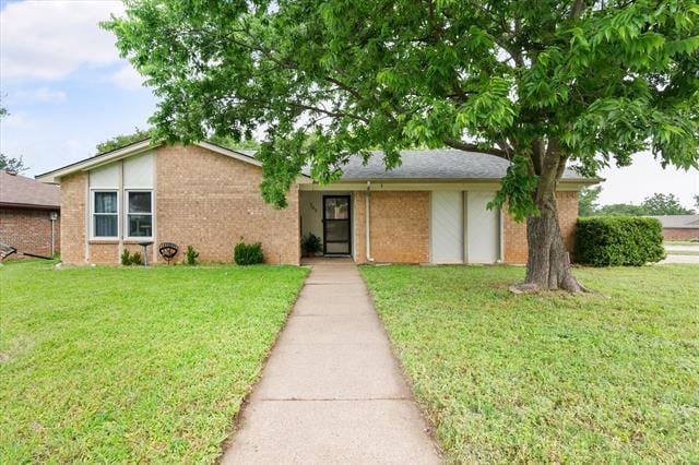 Building Photo - 709 Prairie View Dr