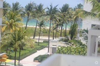 Building Photo - 1357 Collins Ave