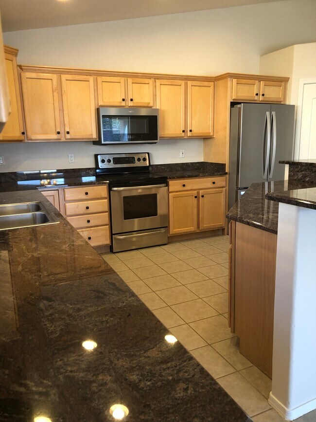 Foto del edificio - 10427 E Avalon Park St