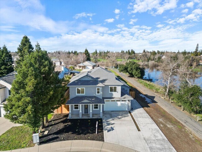Foto del edificio - 6651-6655 Sunset Bluffs Street