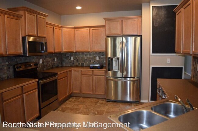 Building Photo - 4 br, 2.5 bath House - 1630 W Williamson Ave