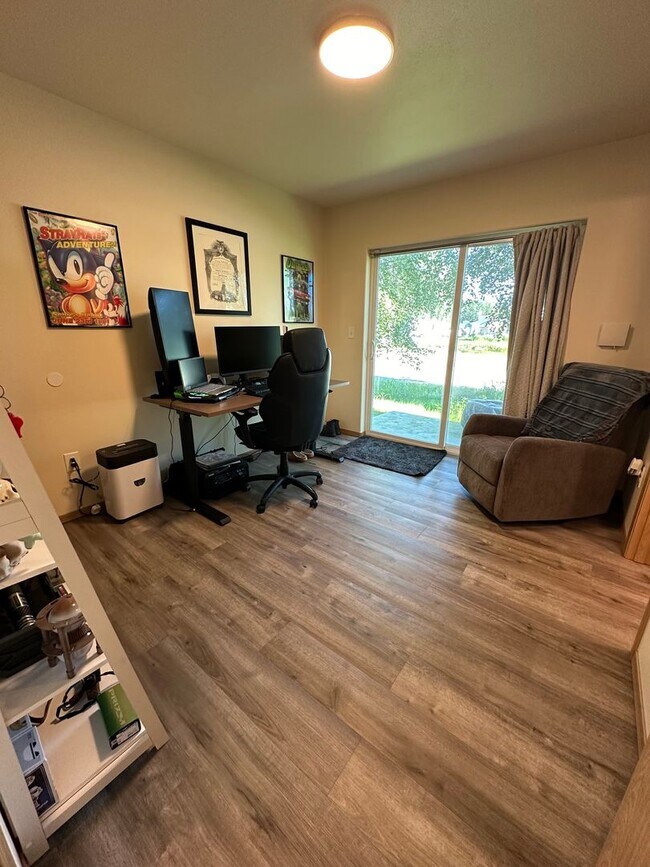 Foto del edificio - Large 3bd, 2.5 Bath Townhome for Rent in N...