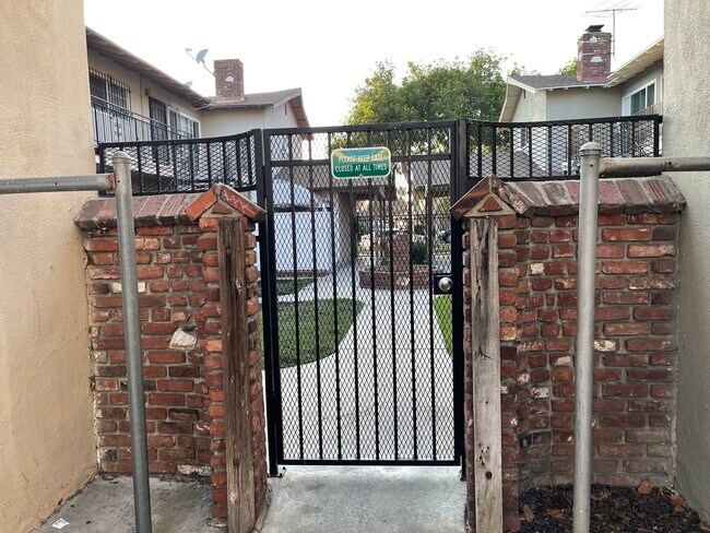 Rear of Building - 10040 Pomering Rd