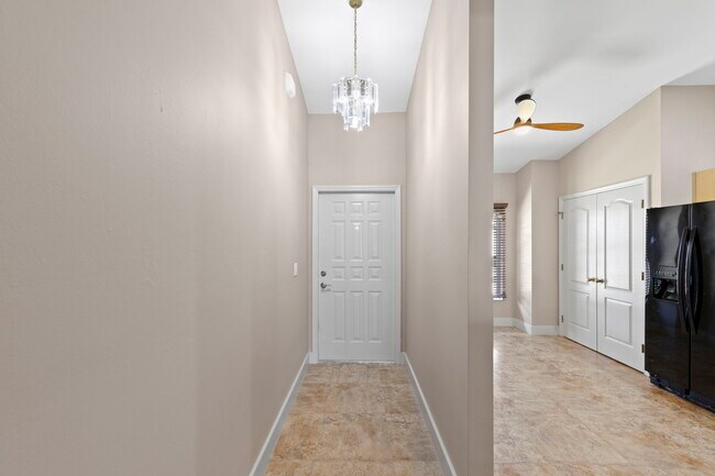 Foto del edificio - 409 SW 47th Ter
