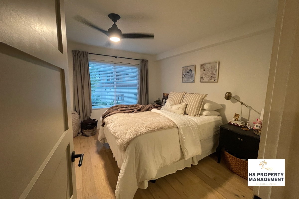 Primary Photo - 2825 3rd Ave