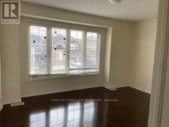 Building Photo - 27 Robitaille Dr