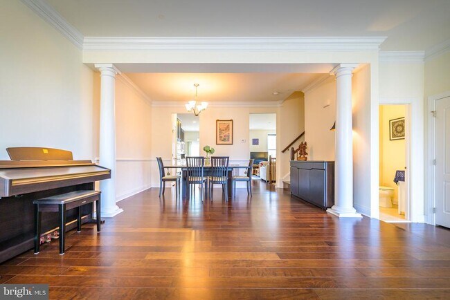 Foto del edificio - 7687 Elmcrest Rd