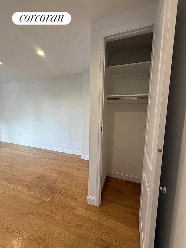 Building Photo - 2197 Ocean Ave