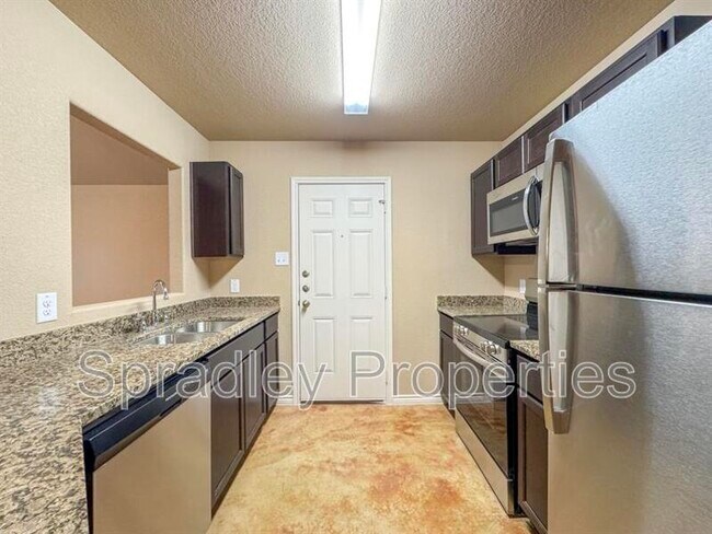 Foto del edificio - 912A Mason Dr