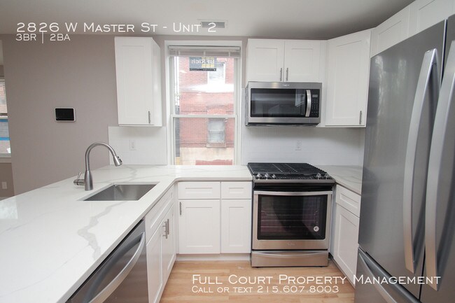 Building Photo - Master Street Duplex Unit#2